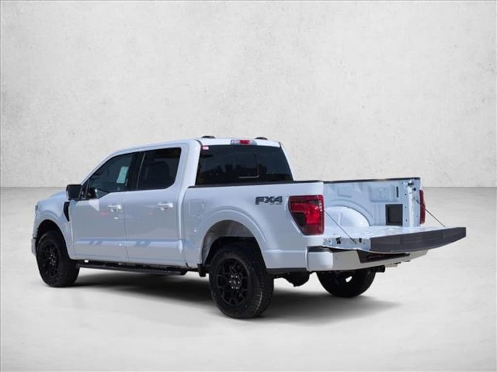 New 2026 Ford F-150 XLT Truck SuperCrew Cab