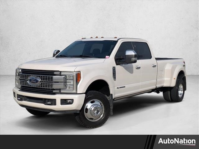 2017 Ford F-350 Super Duty Platinum