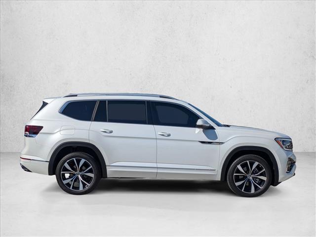 2025 Volkswagen Atlas SEL Premium R-Line photo 4