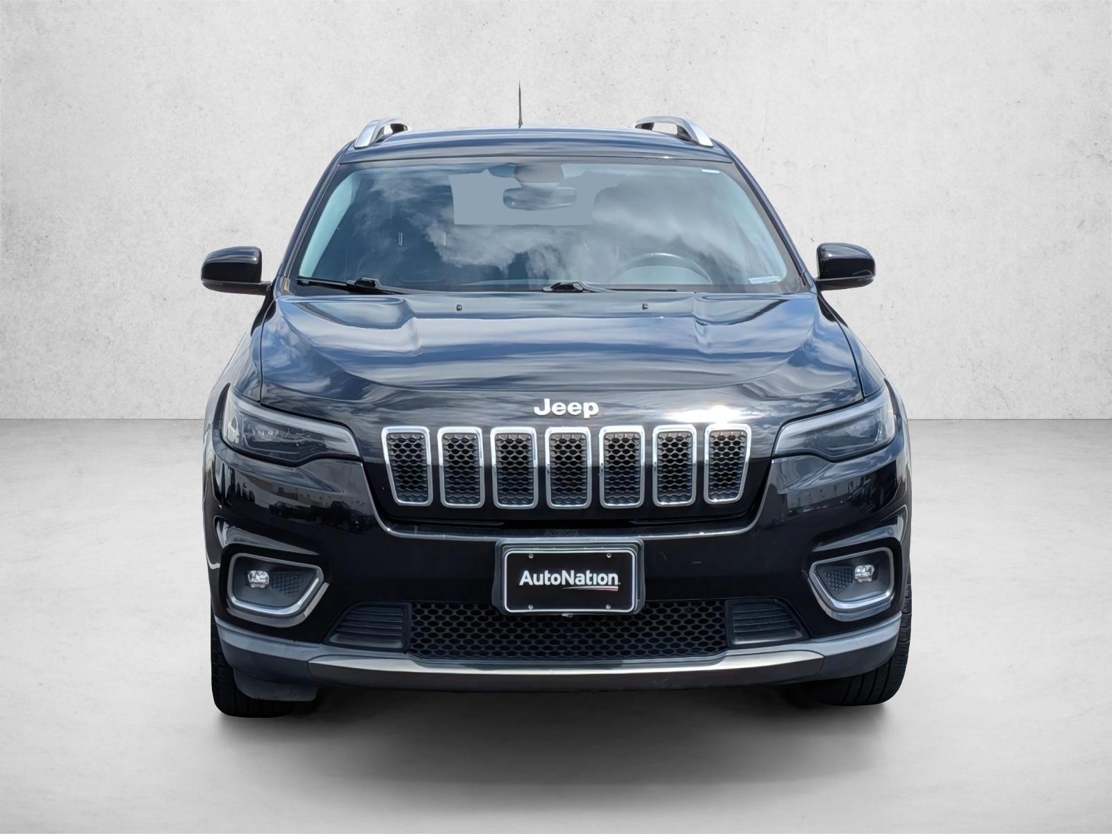 Used 2019 Jeep Cherokee Limited with VIN 1C4PJLDBXKD209668 for sale in Tustin, CA