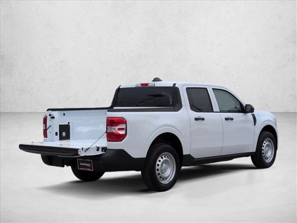 New 2026 Ford Maverick XL Truck SuperCrew