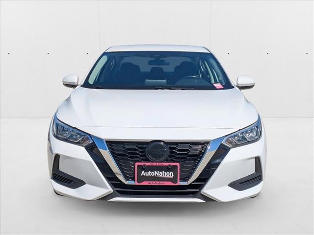 2022 Nissan Sentra SV photo 2