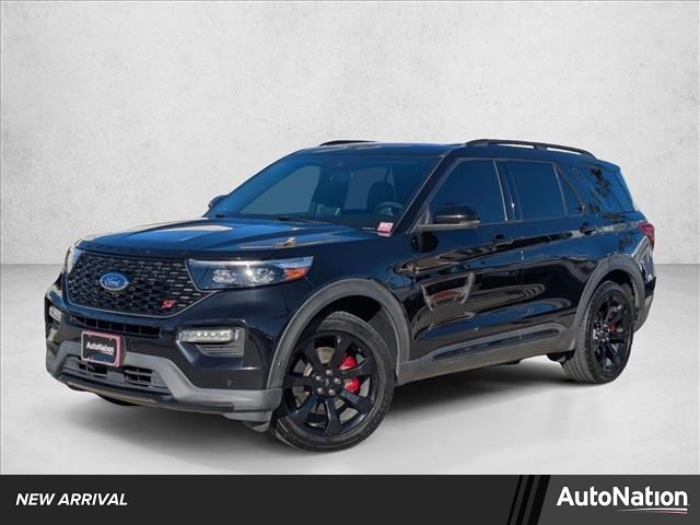 2021 Ford Explorer ST's photo