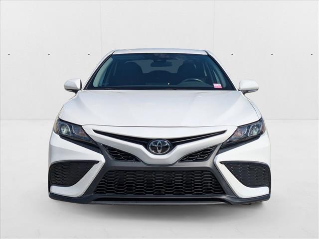 2023 Toyota Camry SE photo 2