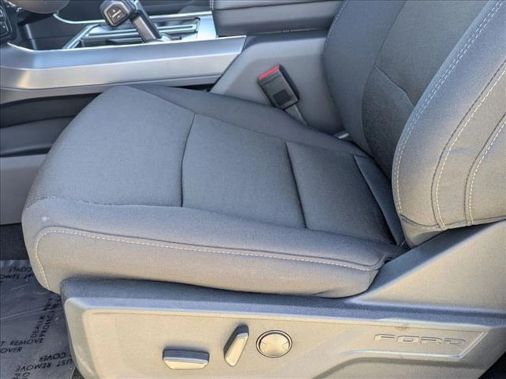 New 2025 Ford F-150 XLT Truck SuperCrew Cab