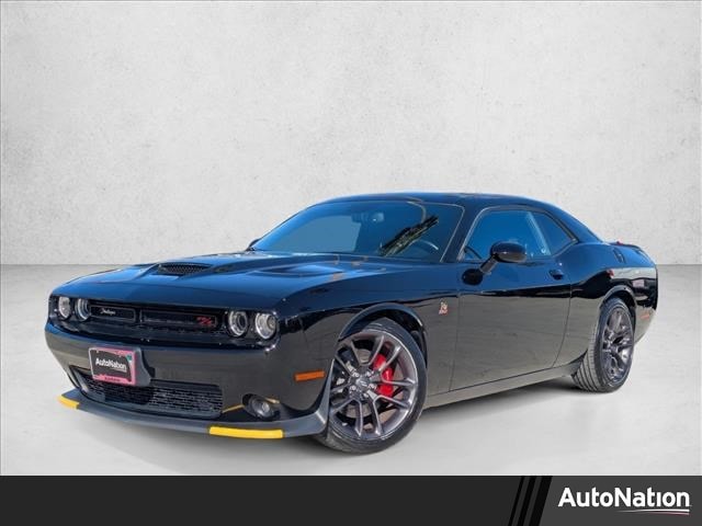 2020 Dodge Challenger R/T's photo