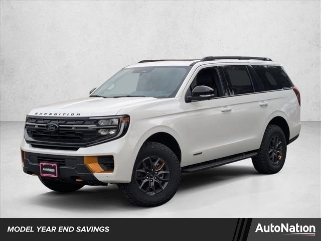 2025 Ford Expedition Tremor's photo