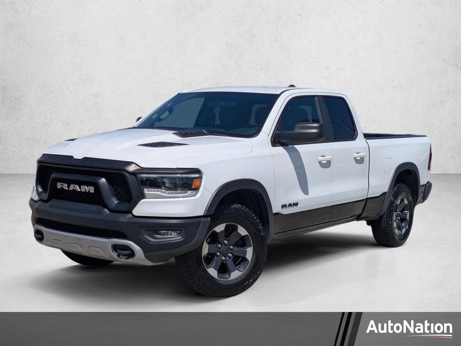 2020 RAM 1500 Rebel 4x4 Quad Cab 6'4's photo