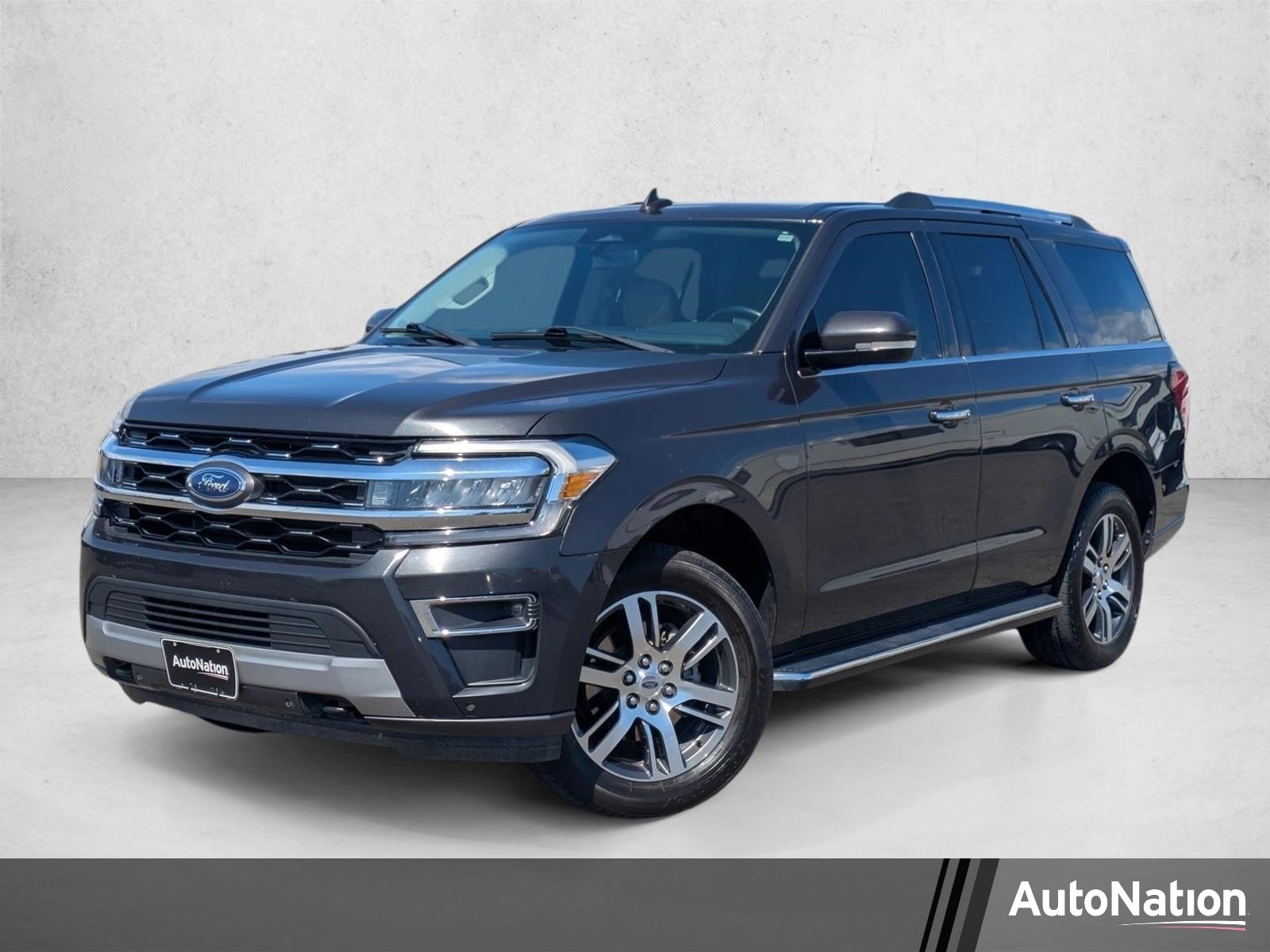 2023 Ford Expedition Limited 4X4's photo
