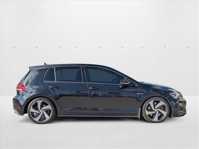 2019 Volkswagen Golf GTI S photo 3