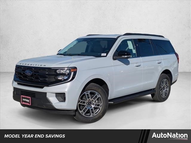 2025 Ford Expedition Active's photo