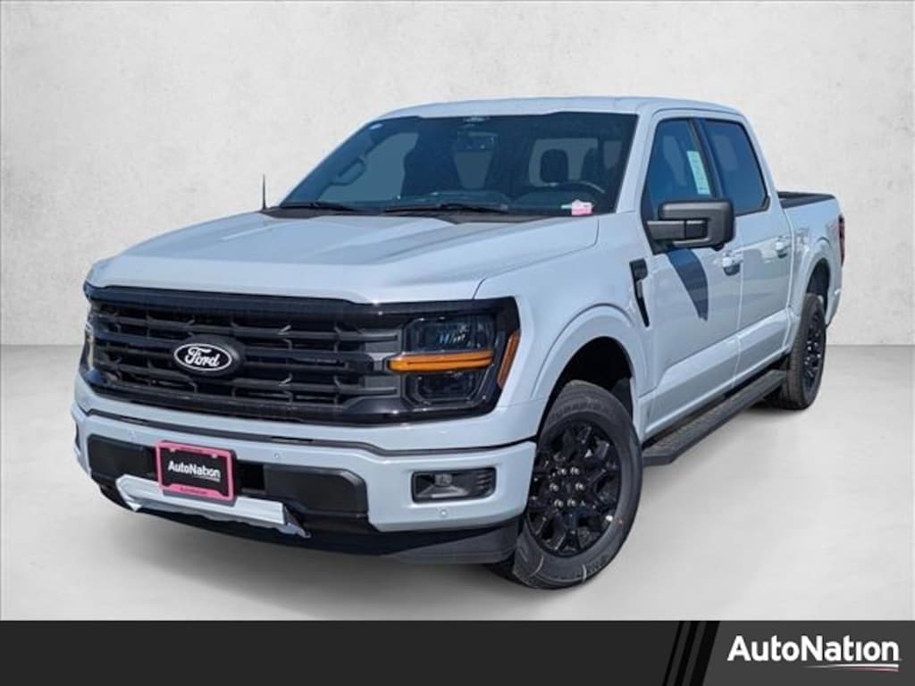 New 2025 Ford F-150 XLT Truck SuperCrew Cab