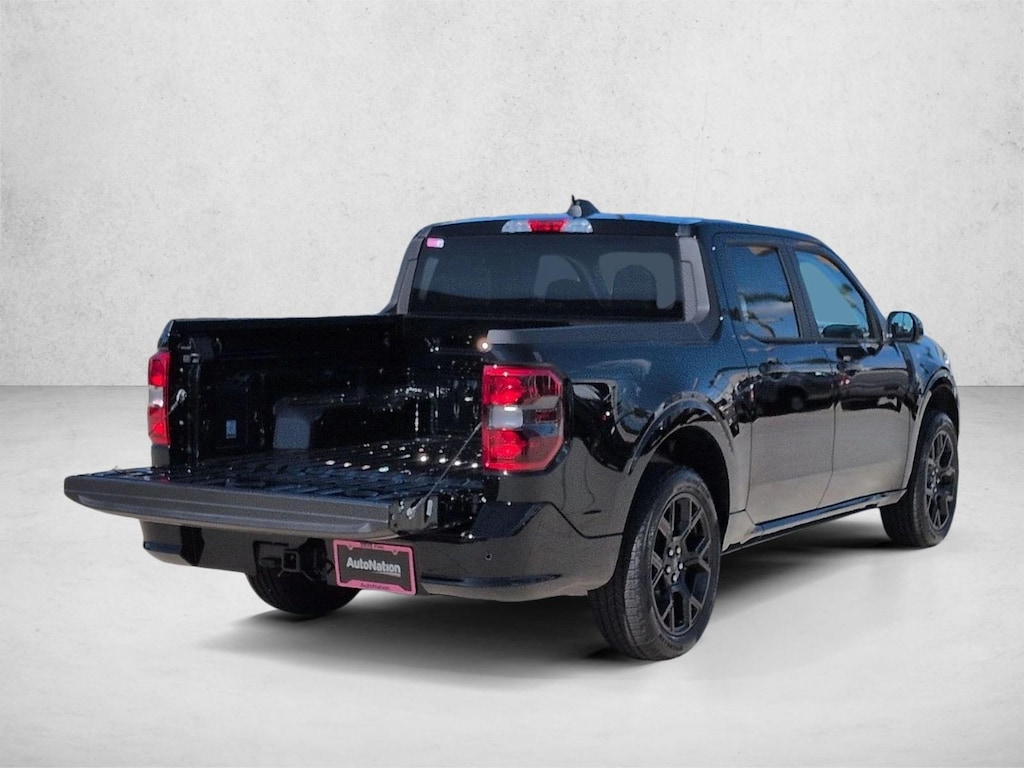 New 2026 Ford Maverick Lobo Standard Truck SuperCrew
