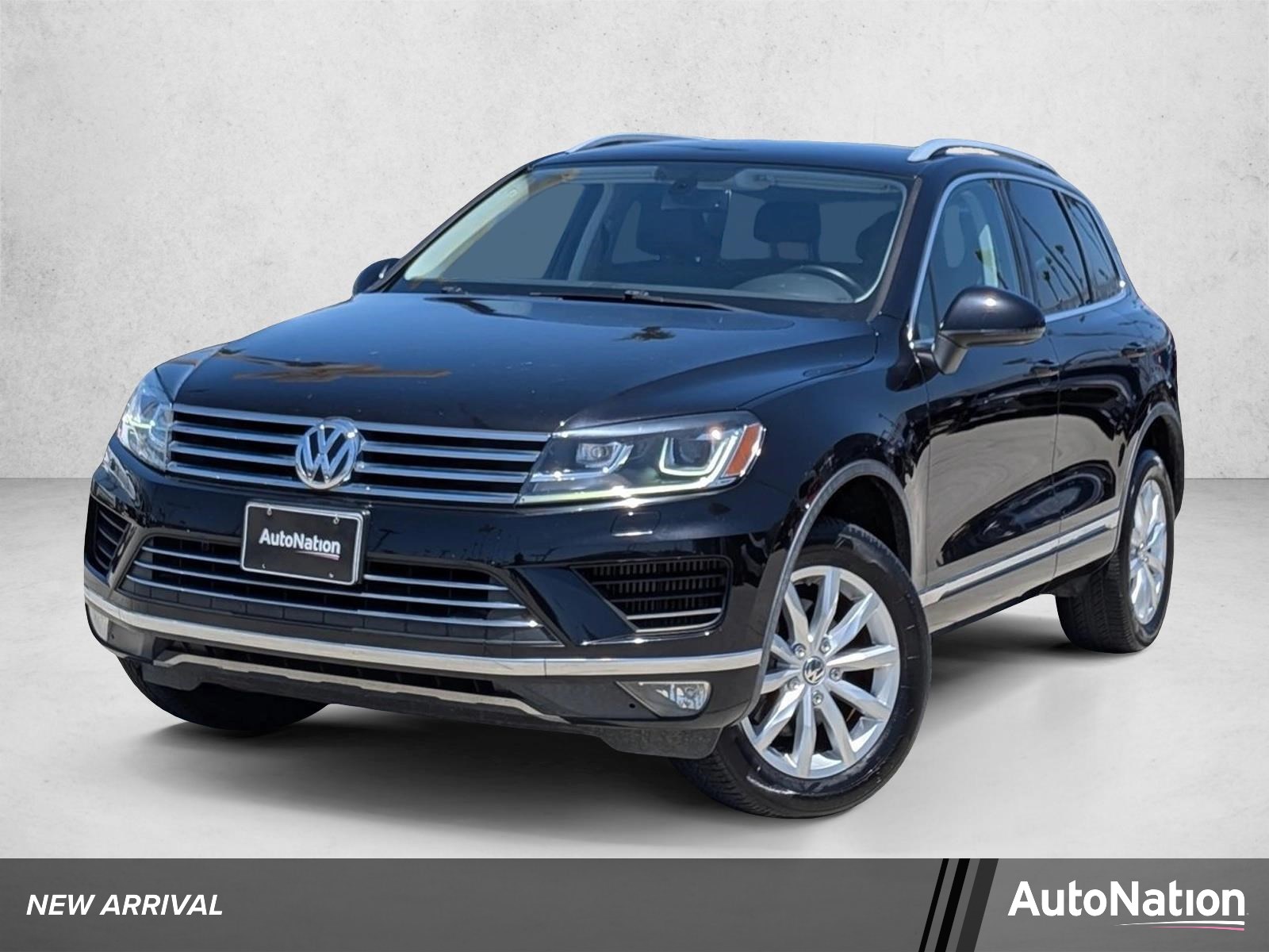 2015 Volkswagen Touareg TDI Sport w/Technology's photo