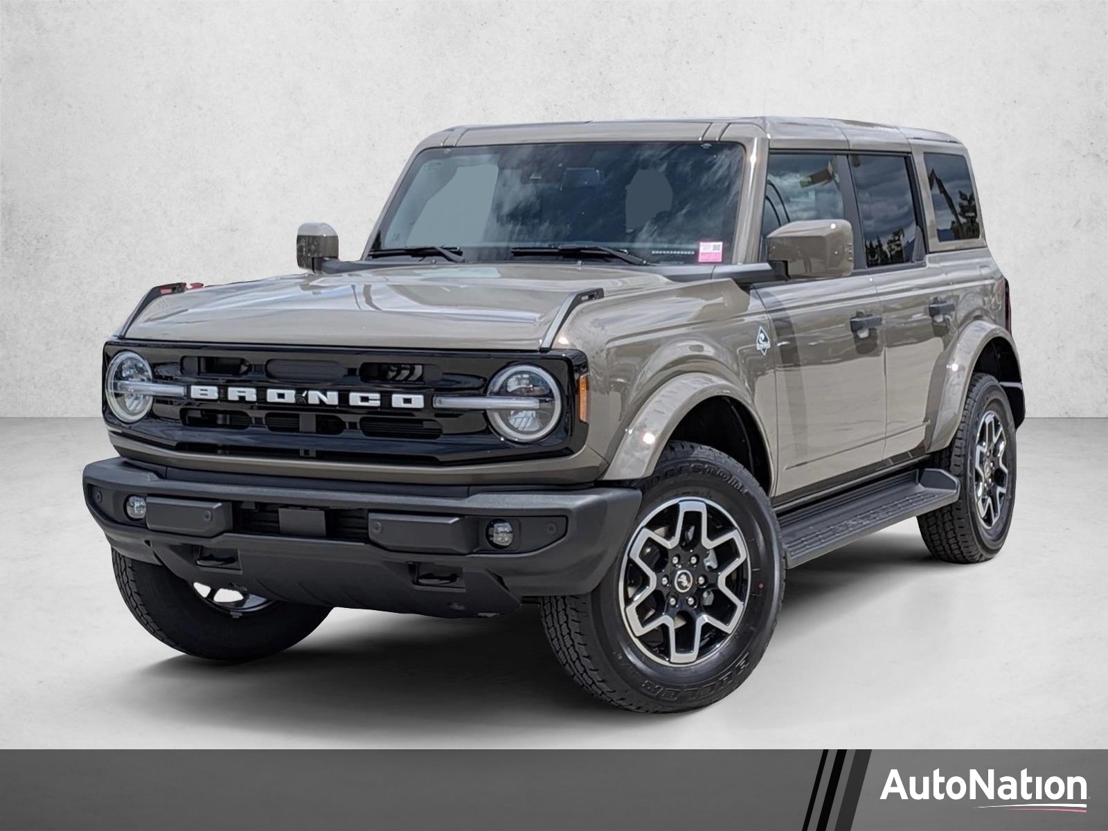 2026 Ford Bronco Outer Banks 4x4's photo