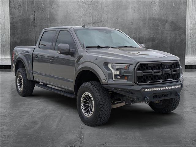 2020 Ford F-150 Raptor photo 3