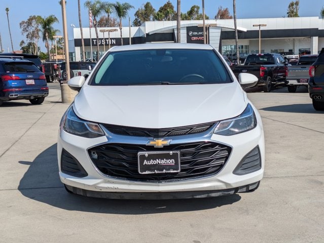 Used 2019 Chevrolet Cruze LT with VIN 1G1BE5SM9K7117103 for sale in Tustin, CA
