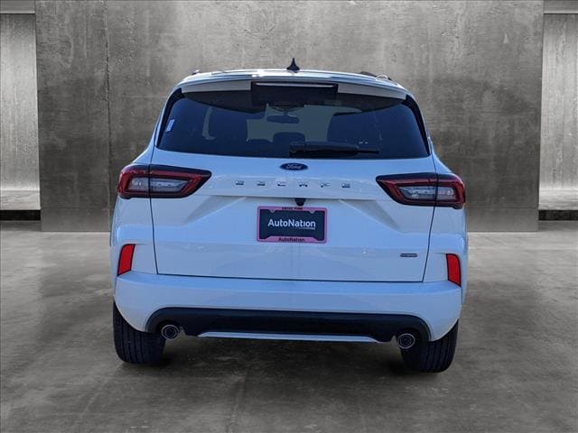 2024 Ford Escape Hybrid ST-Line