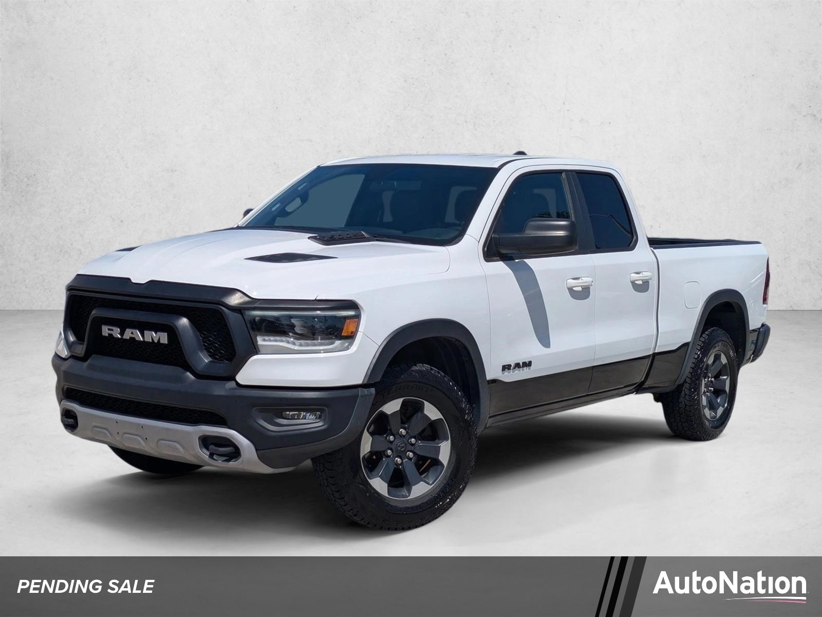 2020 RAM 1500 Rebel 4x4 Quad Cab 6'4's photo