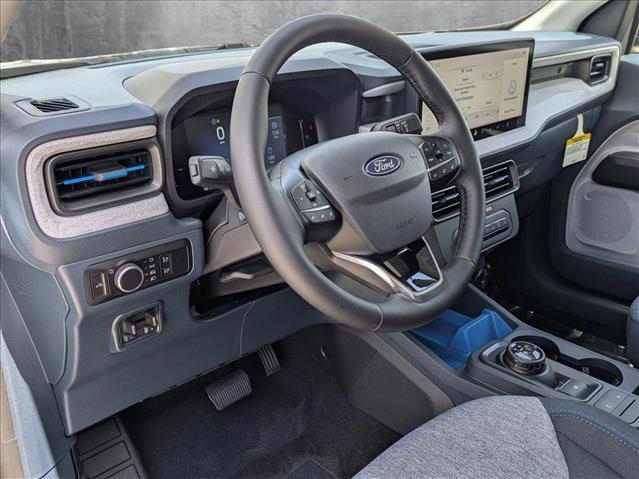 2025 Ford Maverick XLT photo 3