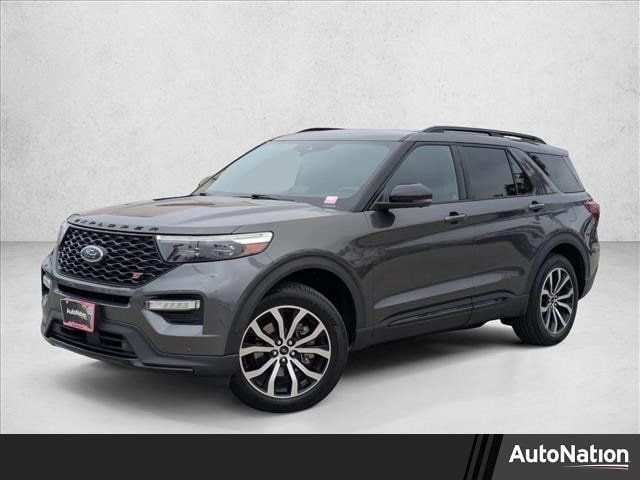2020 Ford Explorer ST's photo