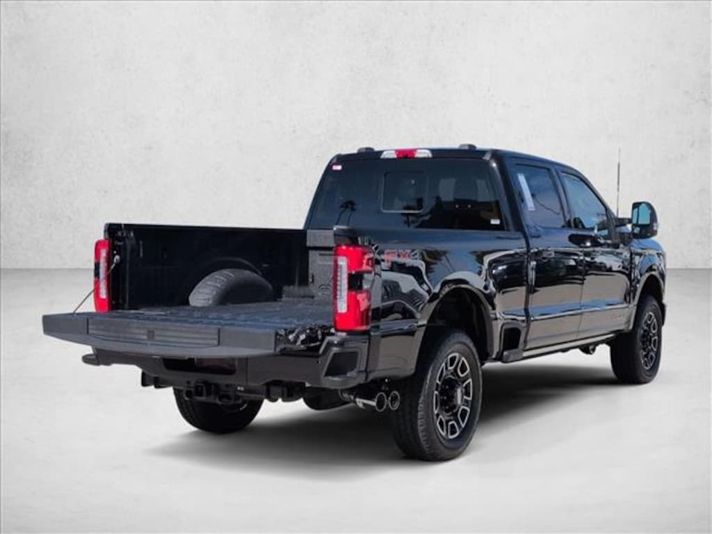 New 2026 Ford F-250 Platinum Truck Crew Cab