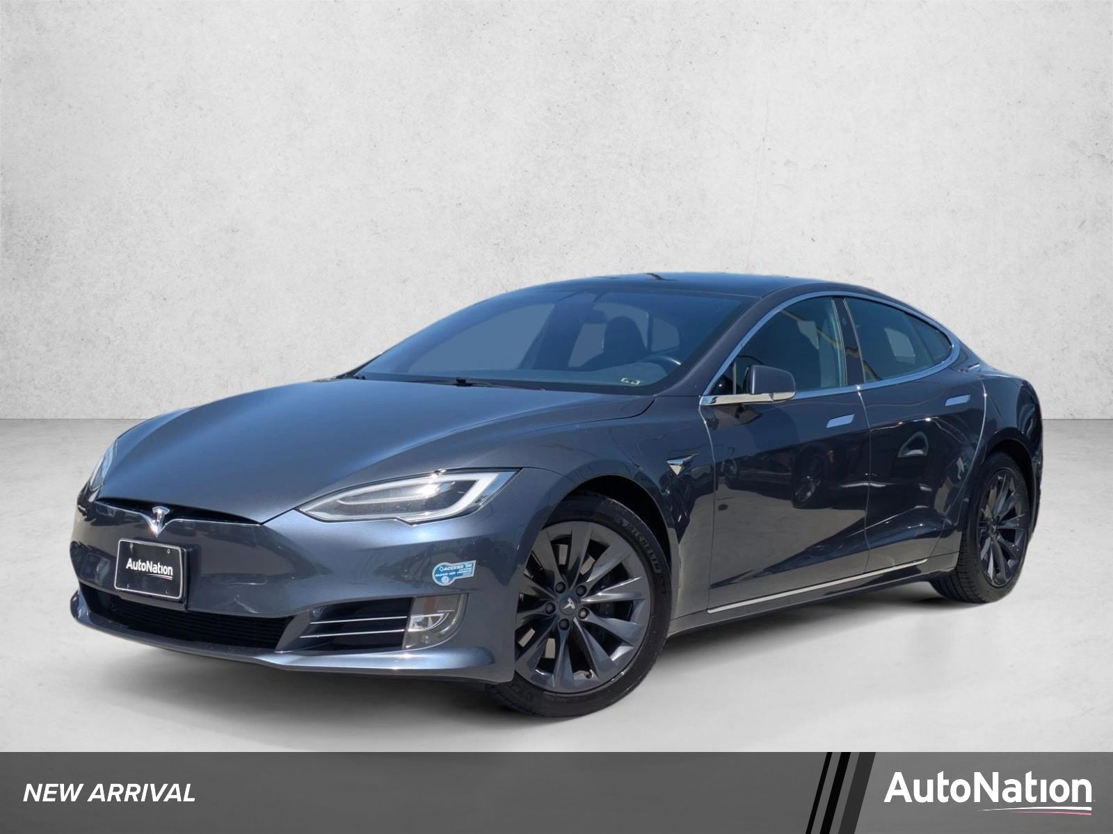 2020 Tesla Model S's photo