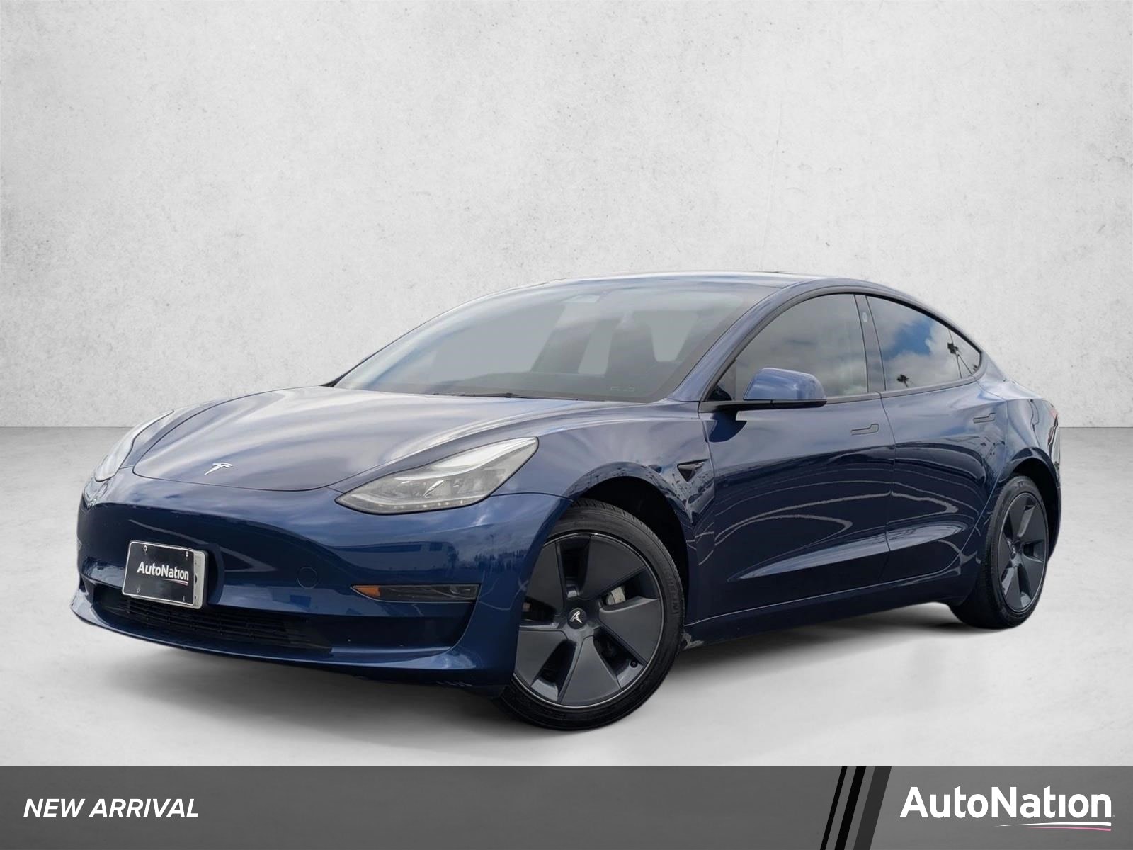 2023 Tesla Model 3 -'s photo