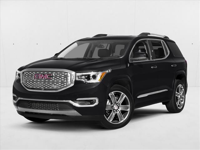 2017 GMC Acadia Denali's photo
