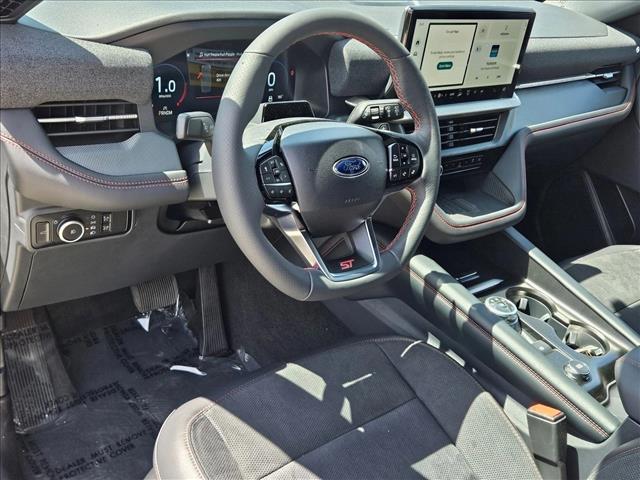 2025 Ford Explorer ST photo 3