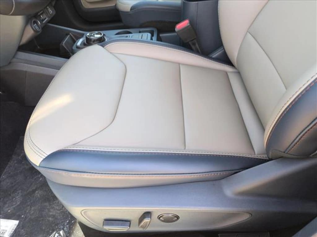 New 2026 Ford Maverick LARIAT Truck SuperCrew