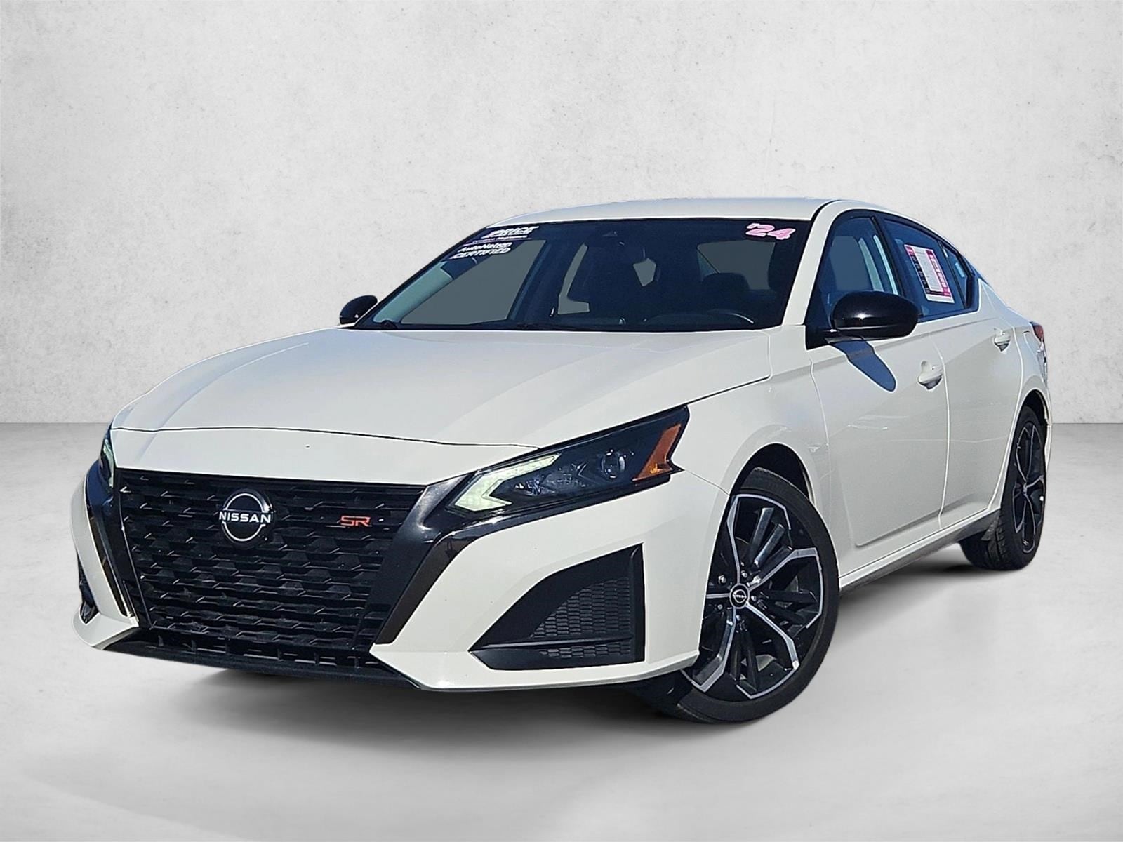 2024 Nissan Altima SR
