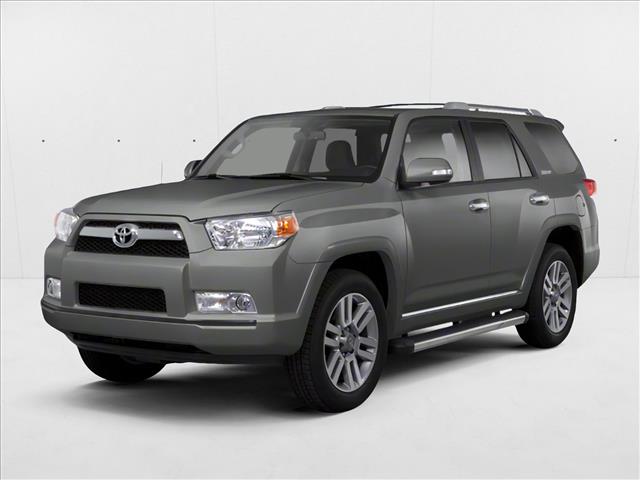 2013 Toyota 4Runner SR5's photo