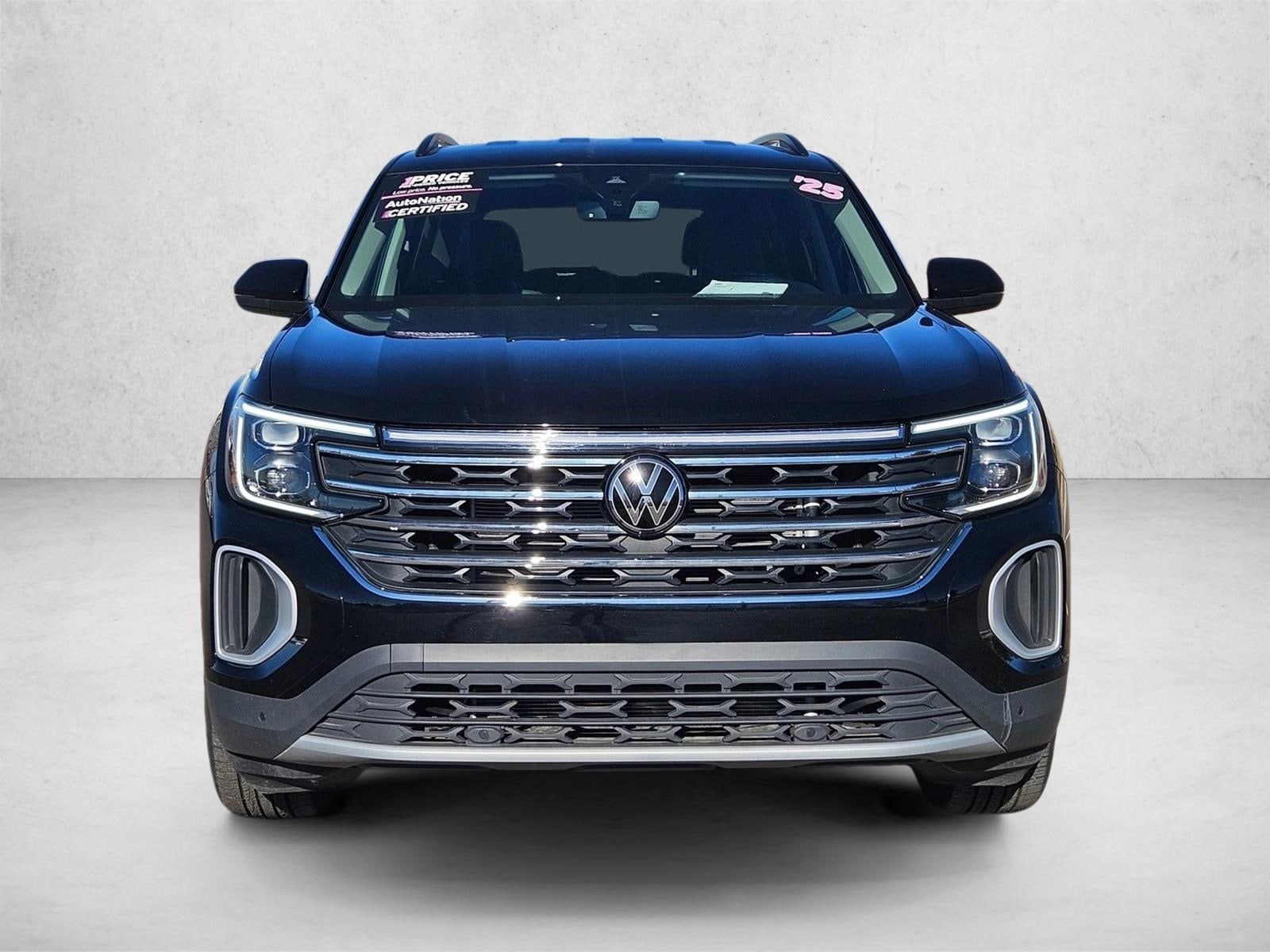 2025 Volkswagen Atlas SE w/Tech