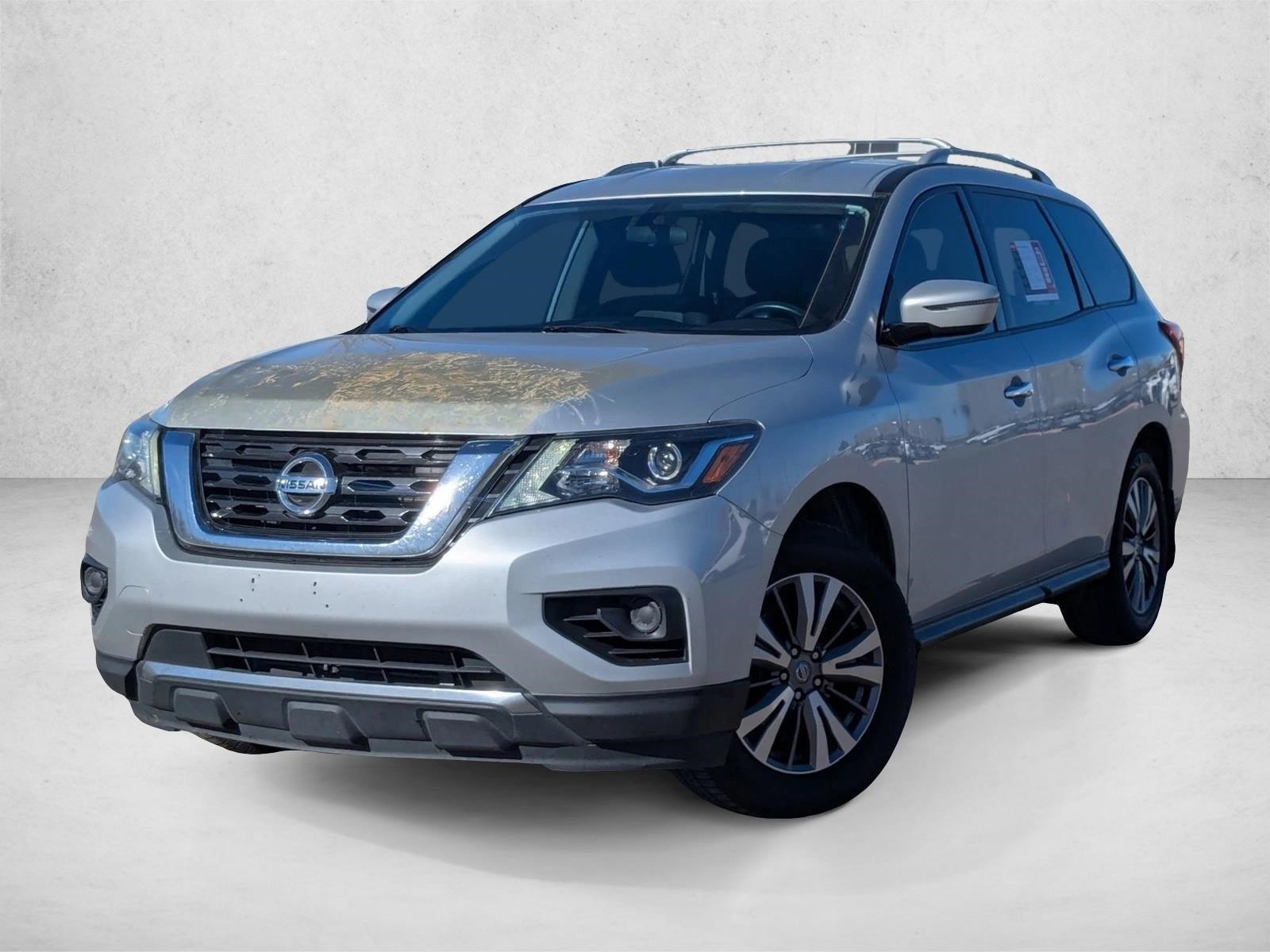 2019 Nissan Pathfinder S's photo