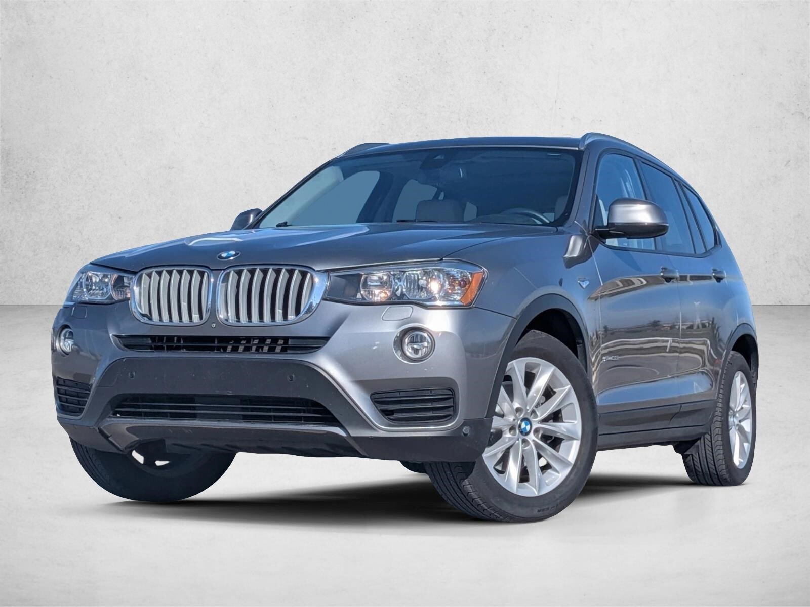 2017 BMW X3 sDrive28i's photo