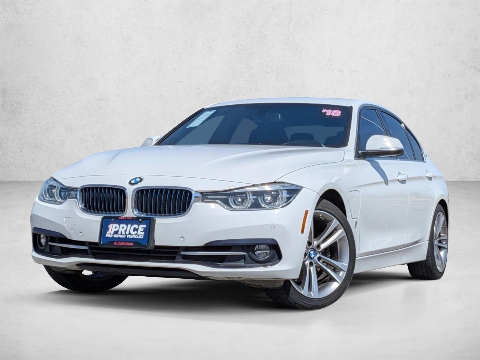 2018 BMW 3 Series 330e