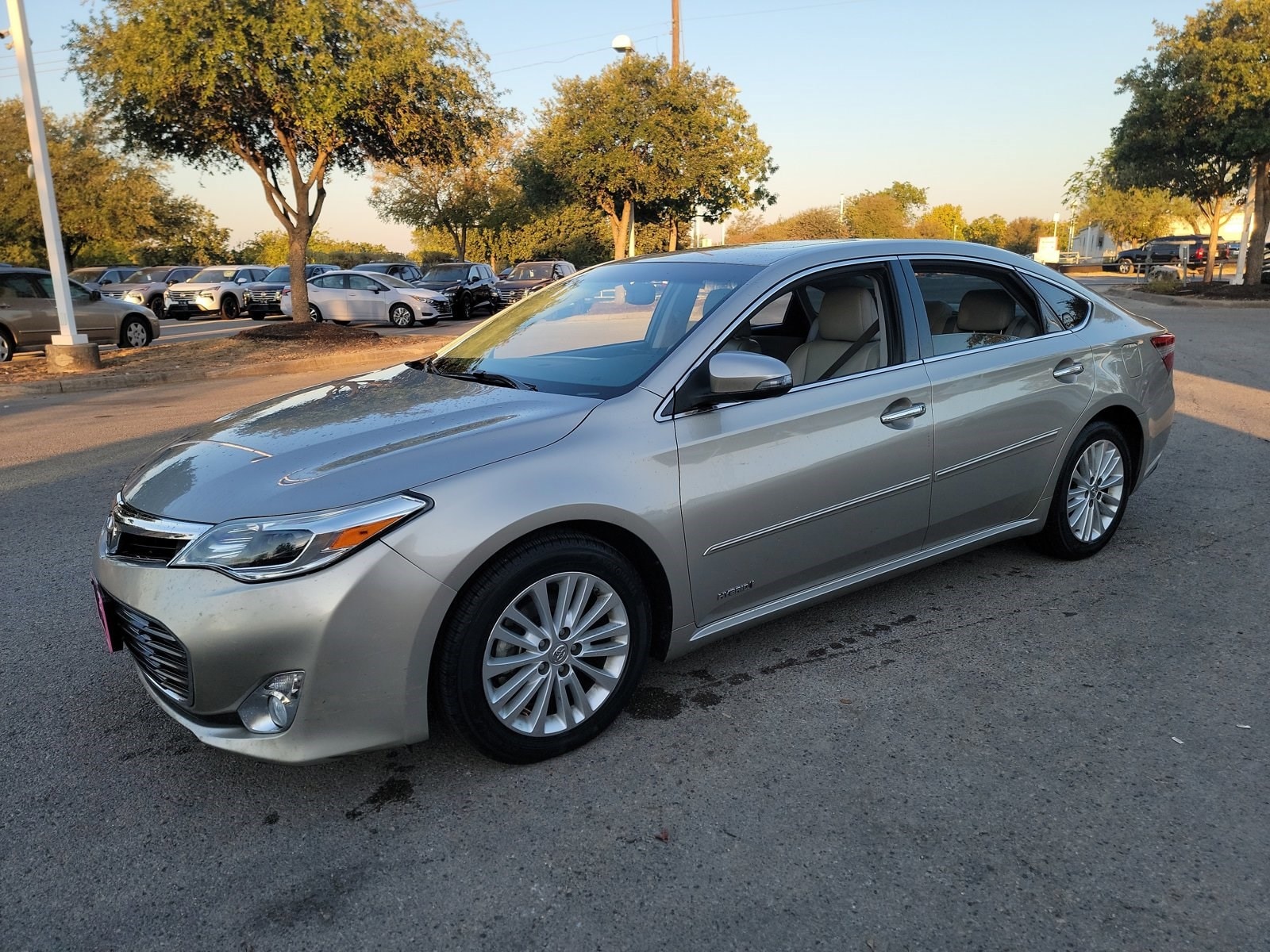 2013 Toyota Avalon XLE Touring Hybrid