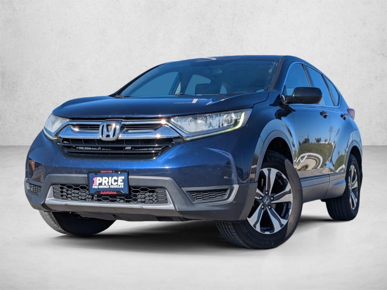 2017 Honda CR-V LX's photo