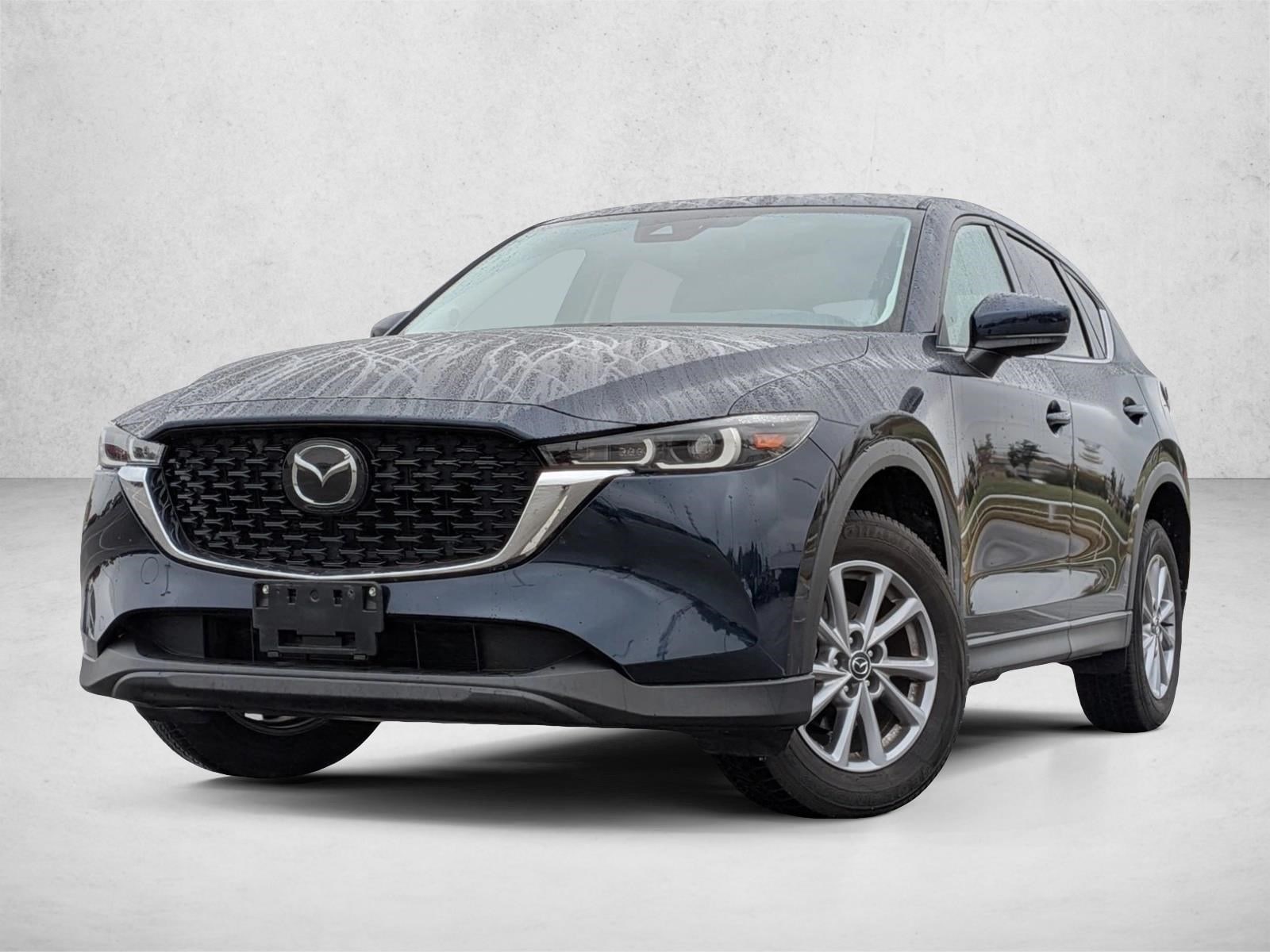 2023 Mazda CX-5 S Preferred package's photo