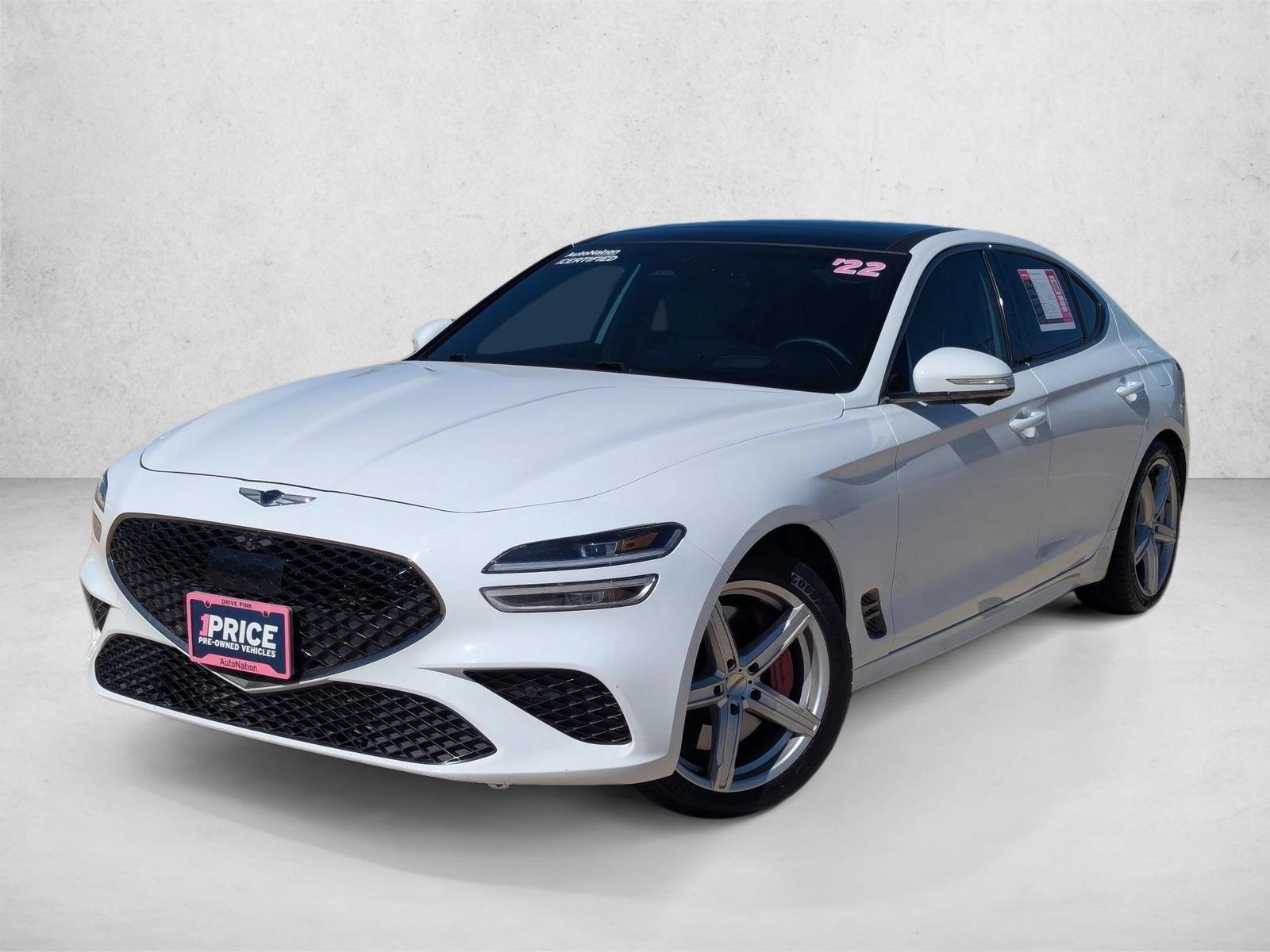 2022 GENESIS G70 Standard's photo