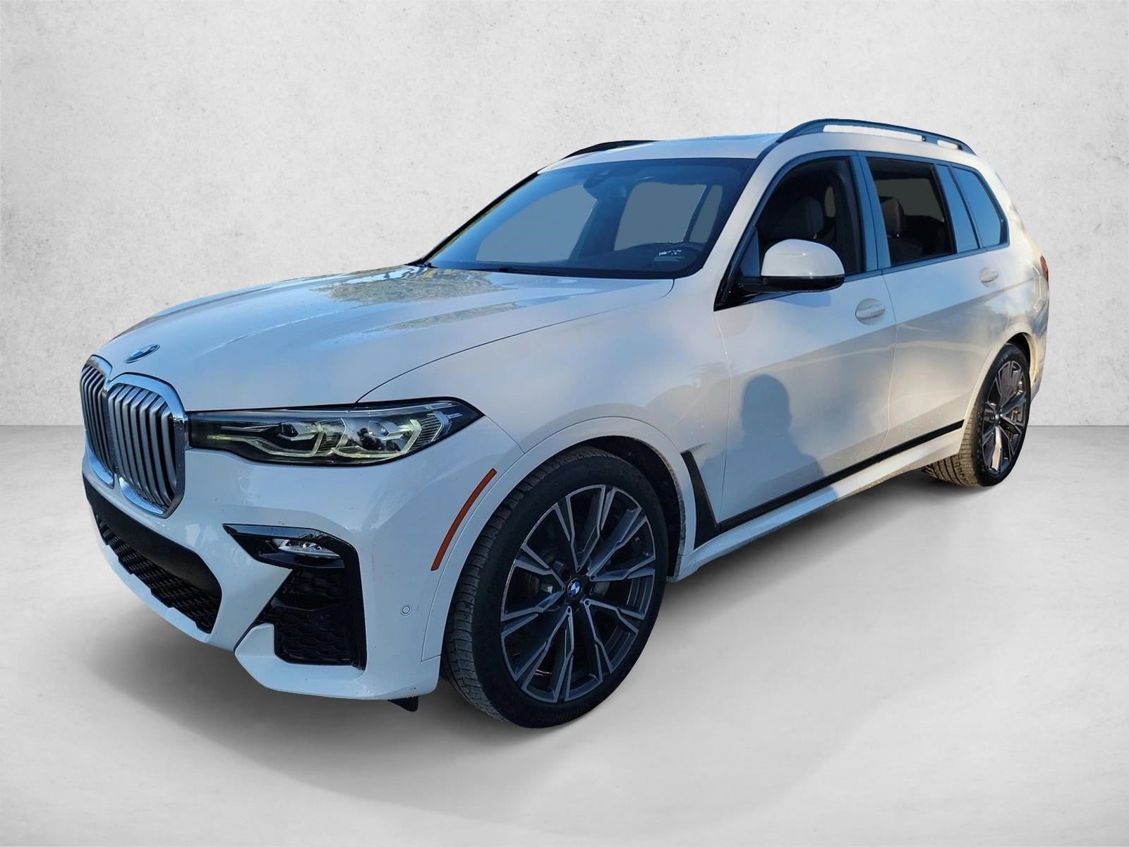 2019 BMW X7 40i's photo