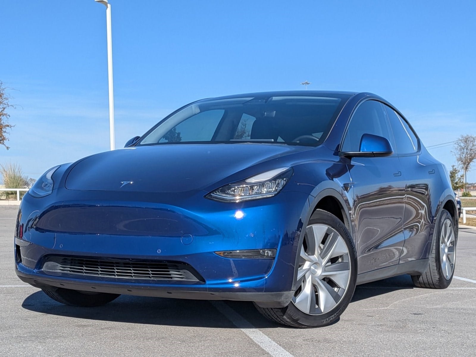 2021 Tesla Model Y Long Range's photo