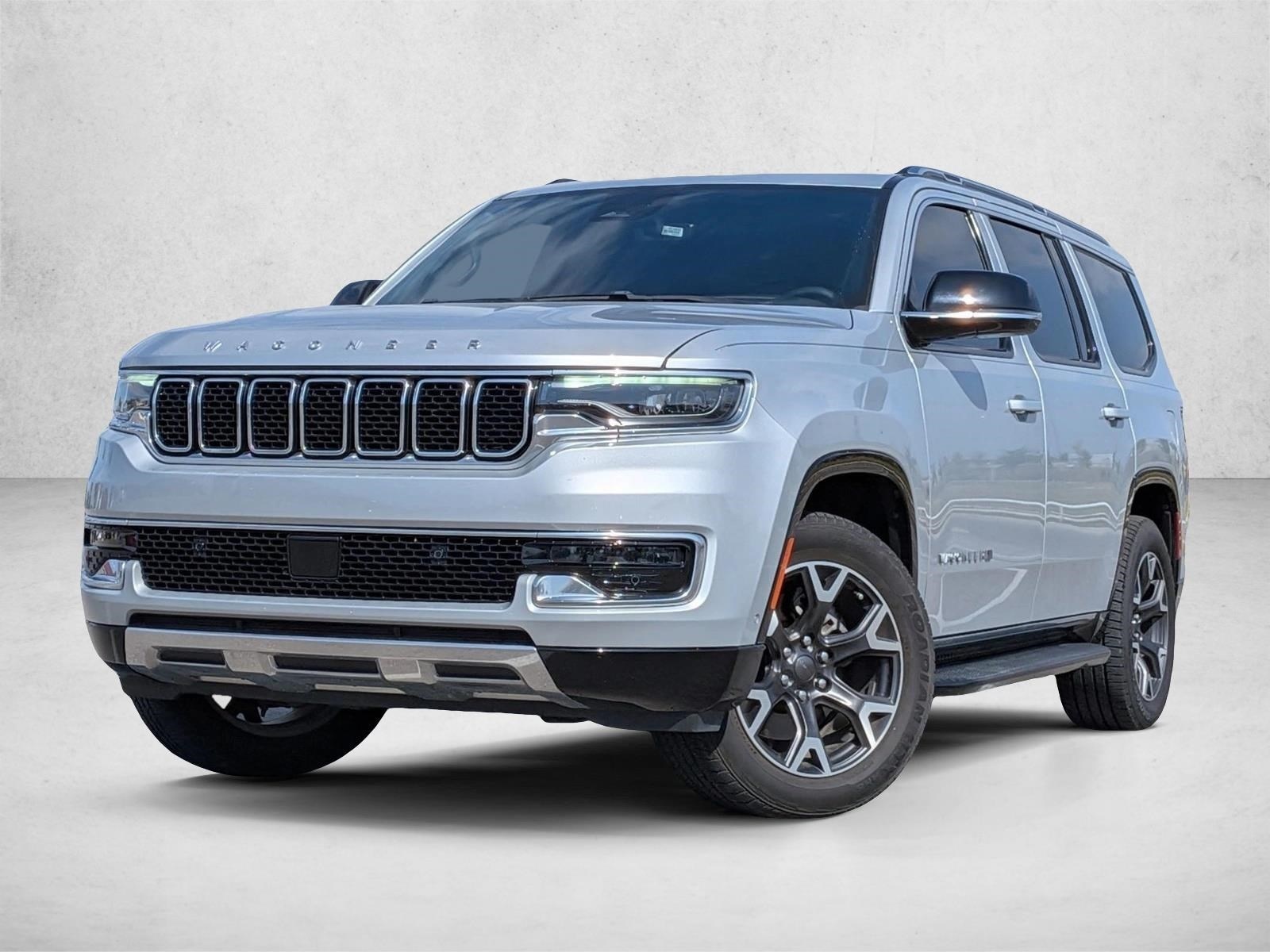 2023 Jeep Wagoneer Series III's photo