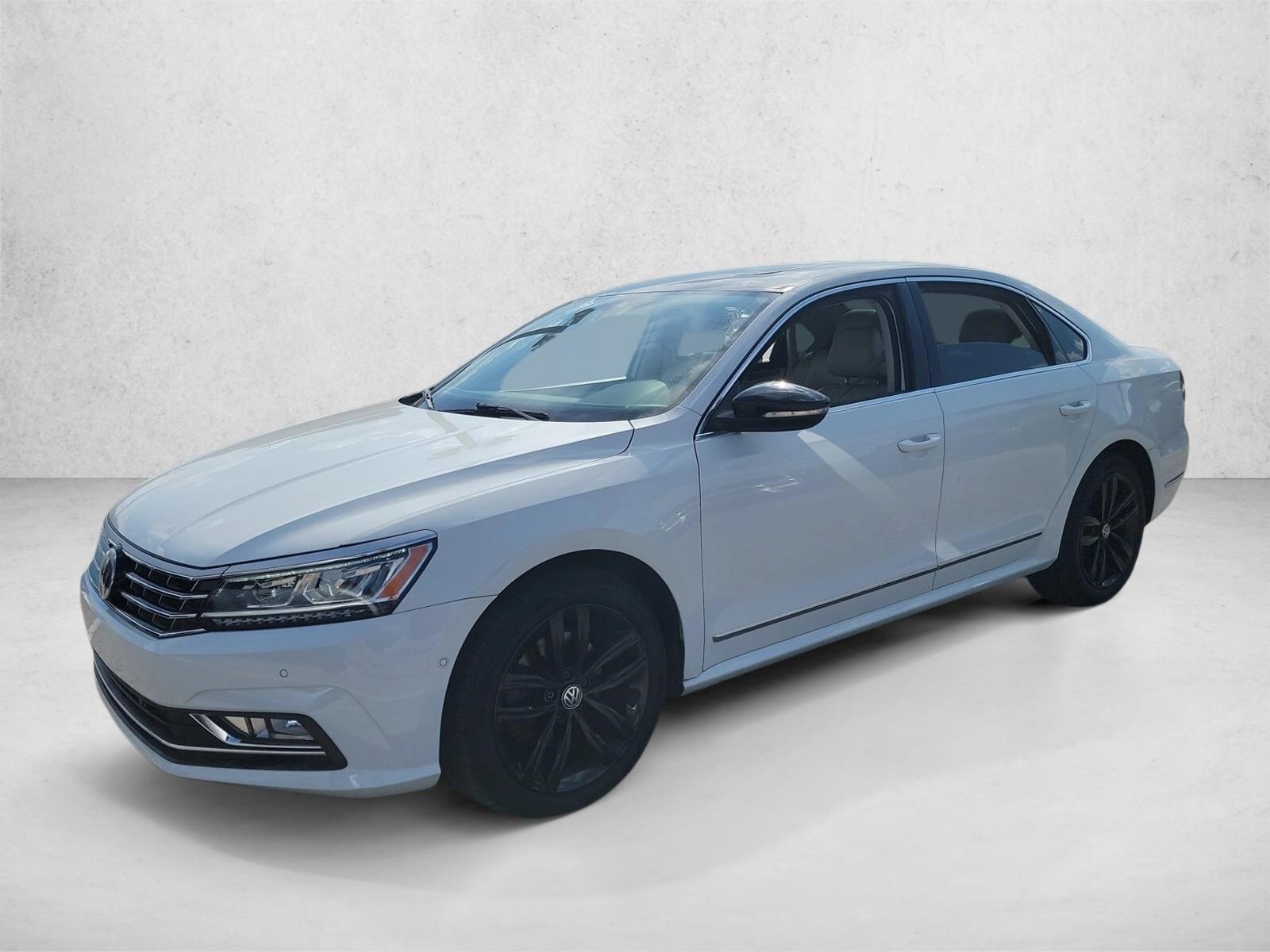 2017 Volkswagen Passat SEL Premium