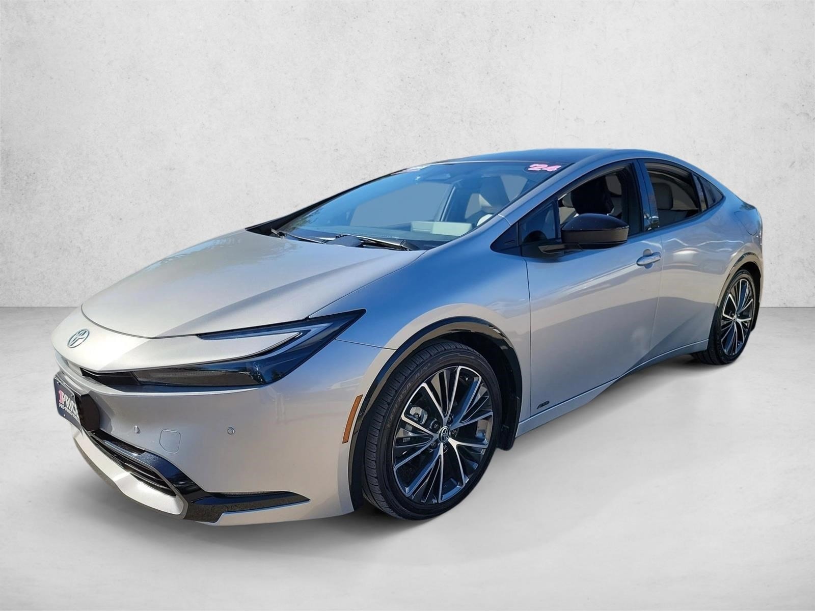 2024 Toyota Prius XLE's photo