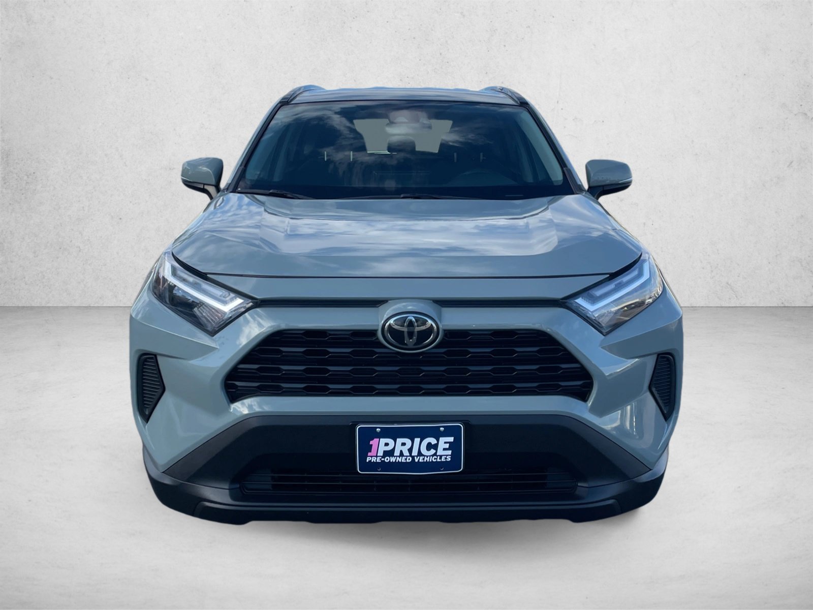Used 2022 Toyota RAV4 XLE SUV