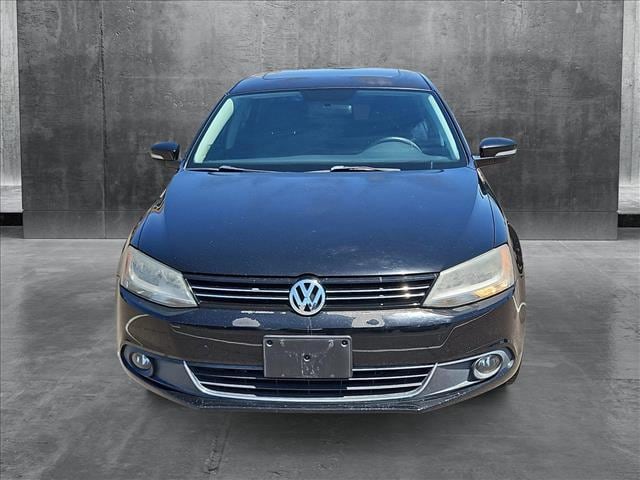 Used 2011 Volkswagen Jetta SEL w/Sunroof with VIN 3VWLZ7AJ5BM334752 for sale in Las Vegas, NV