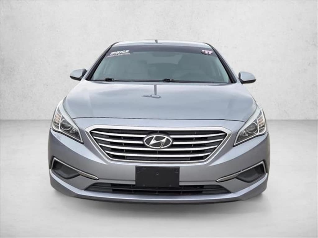 Used 2017 Hyundai Sonata w/PZEV Sedan
