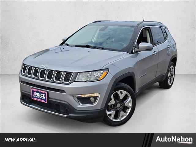 2018 Jeep Compass Limited's photo